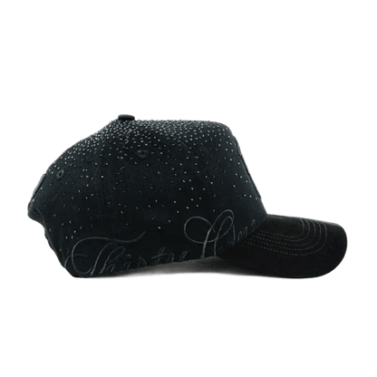 31 Hats - FOREVER BLACK