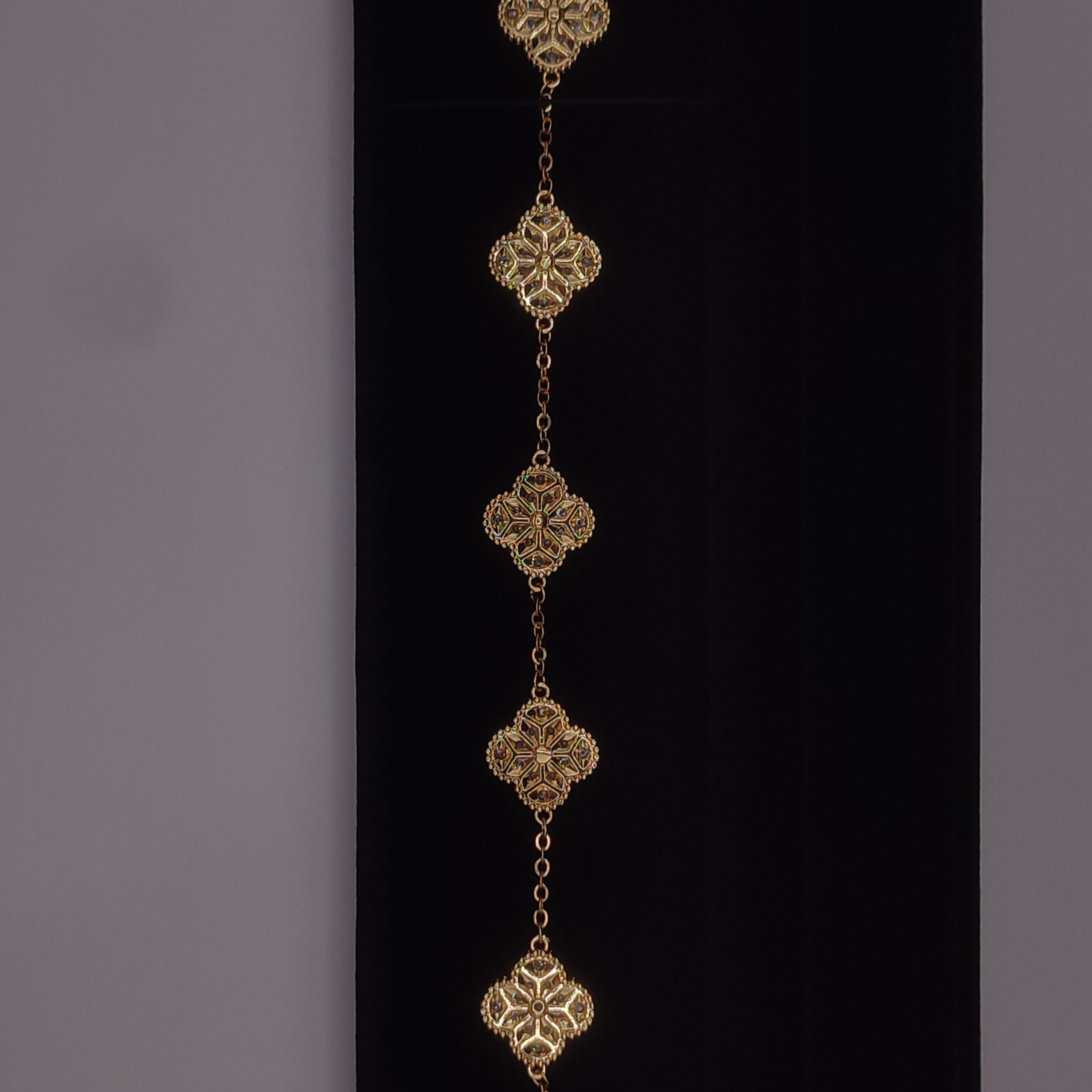 Clover Elite Golden Blossom