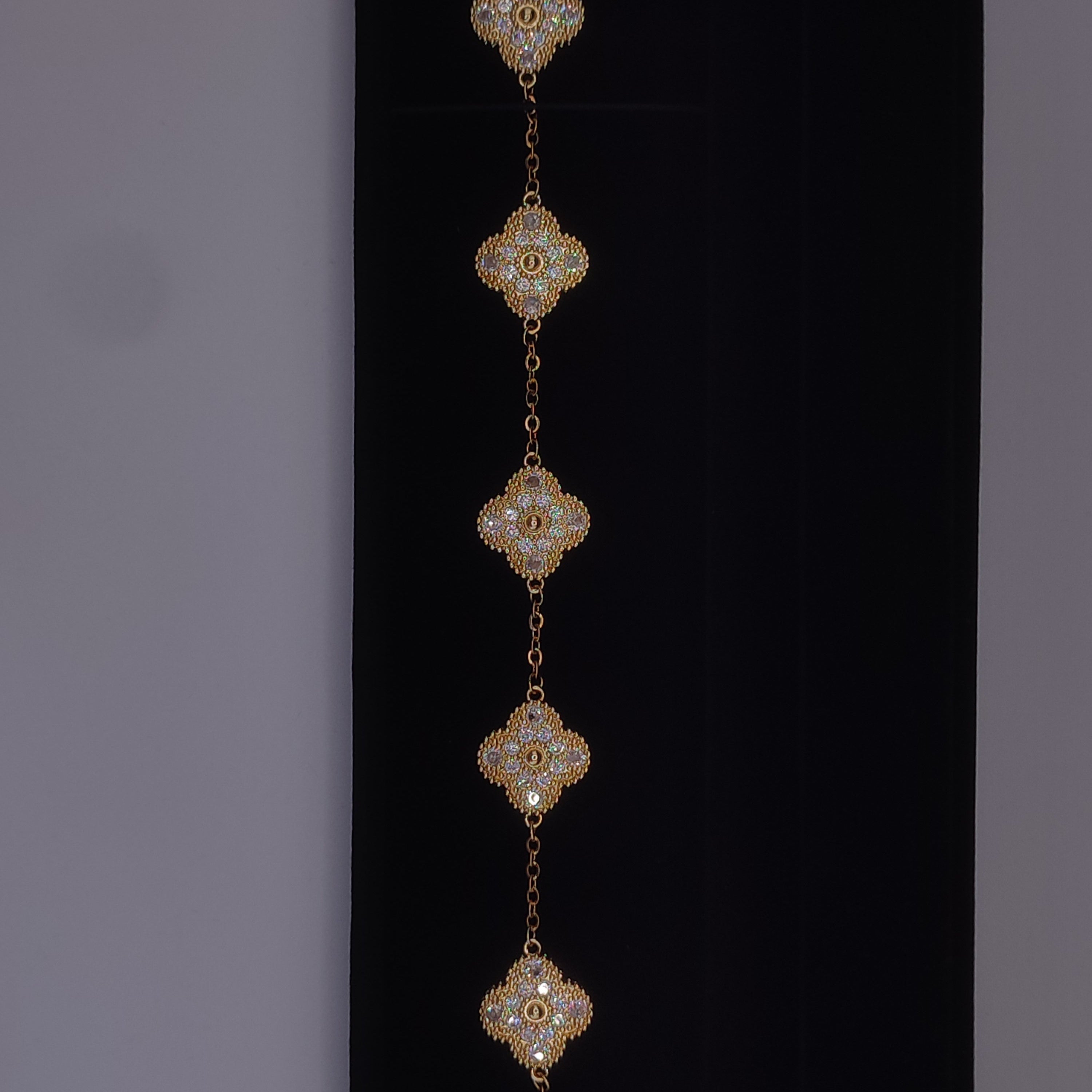 Clover Elite Golden Blossom